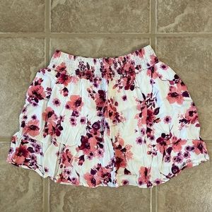 Floral mini skirt